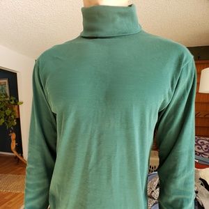 Soft turtleneck long sleeve shirt